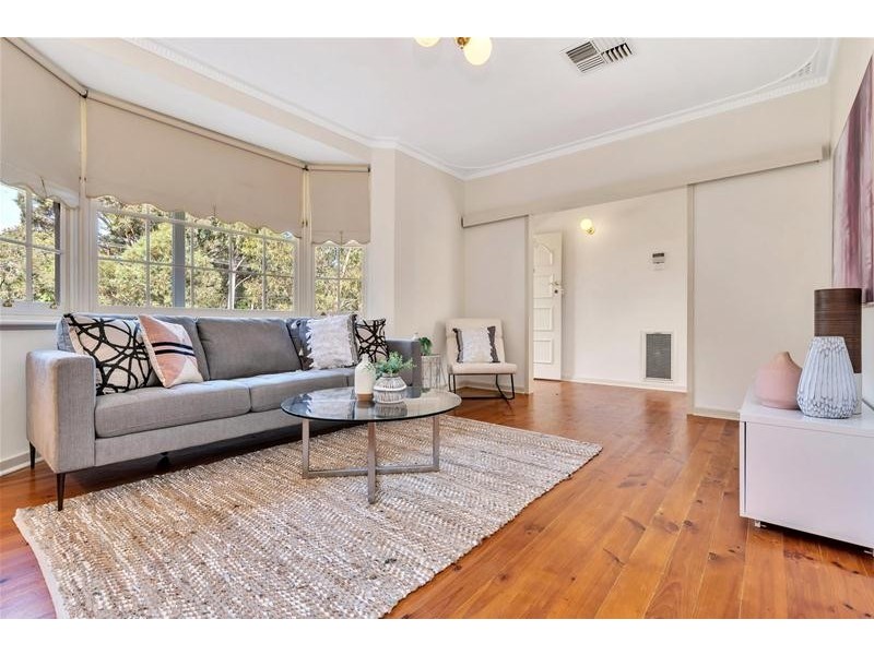 10 Sandalwood Drive, St Agnes SA 5097