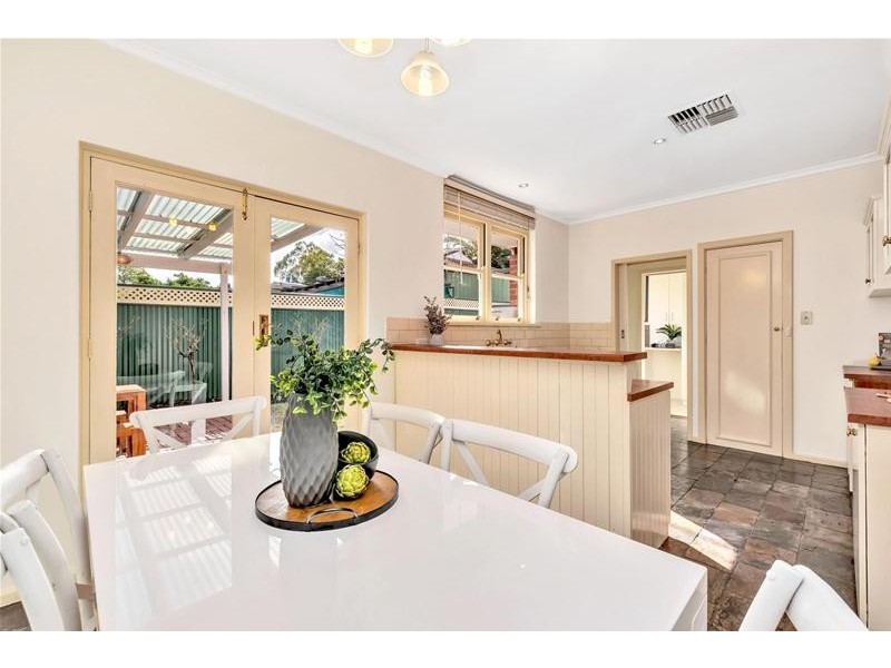 10 Sandalwood Drive, St Agnes SA 5097