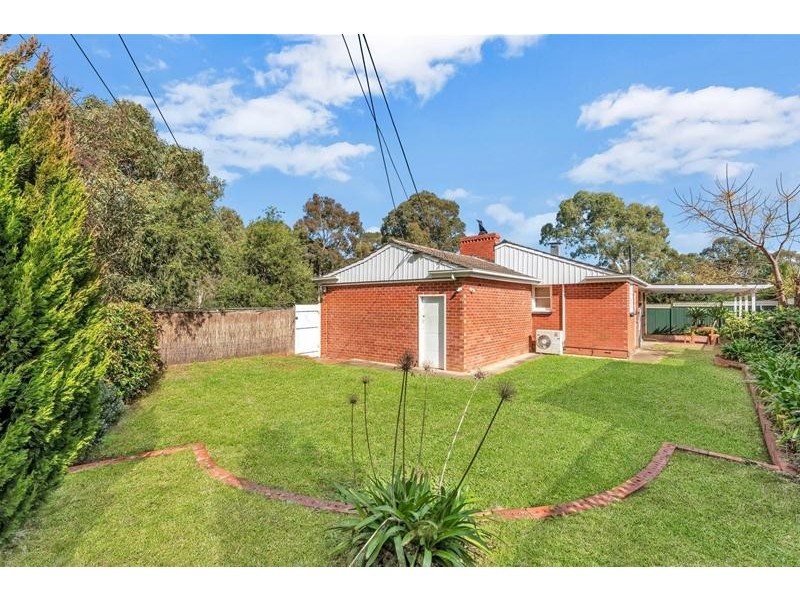 10 Sandalwood Drive, St Agnes SA 5097