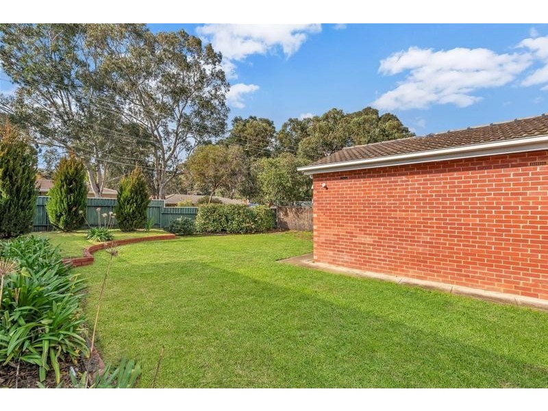 10 Sandalwood Drive, St Agnes SA 5097