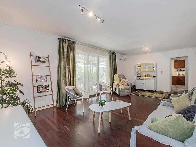 19 Mintanta Drive, Banksia Park SA 5091