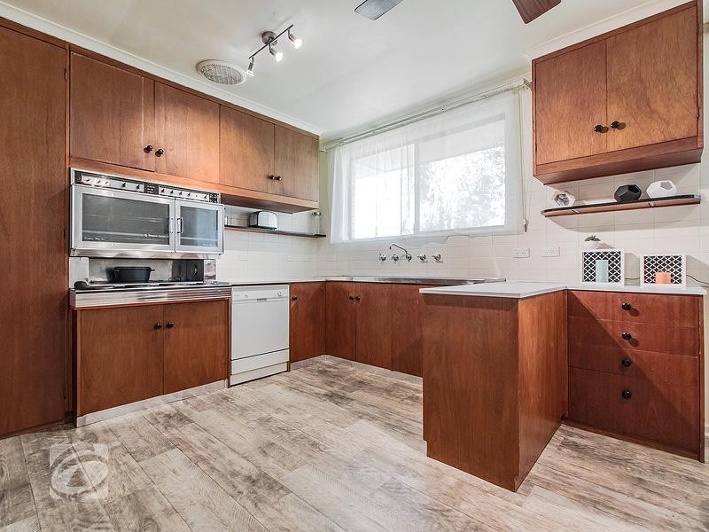 19 Mintanta Drive, Banksia Park SA 5091