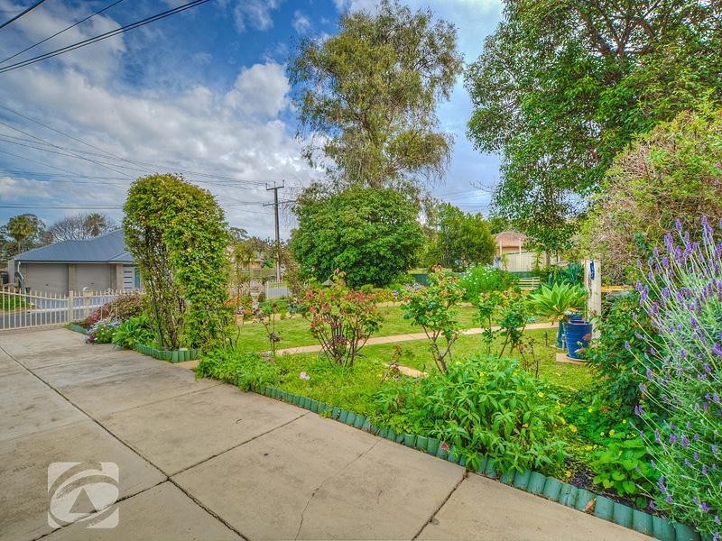 56 Cooinda Avenue, Redwood Park SA 5097