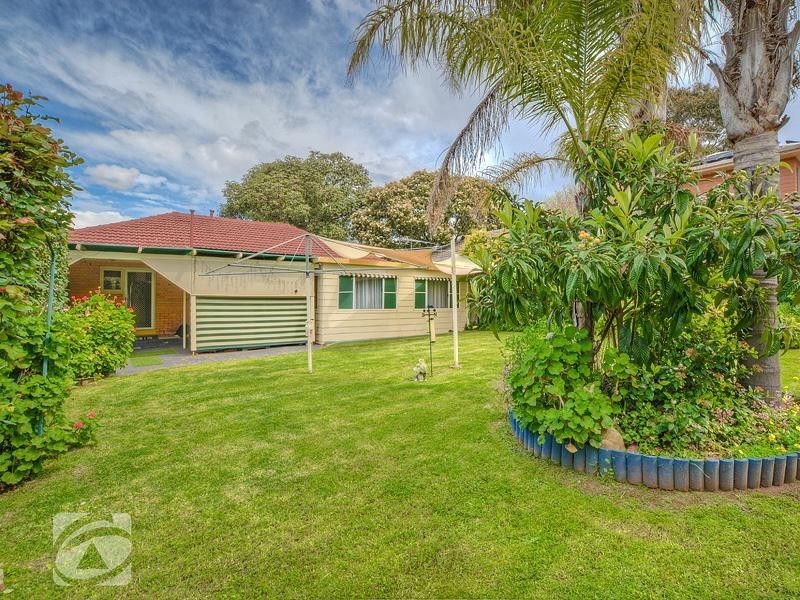 56 Cooinda Avenue, Redwood Park SA 5097