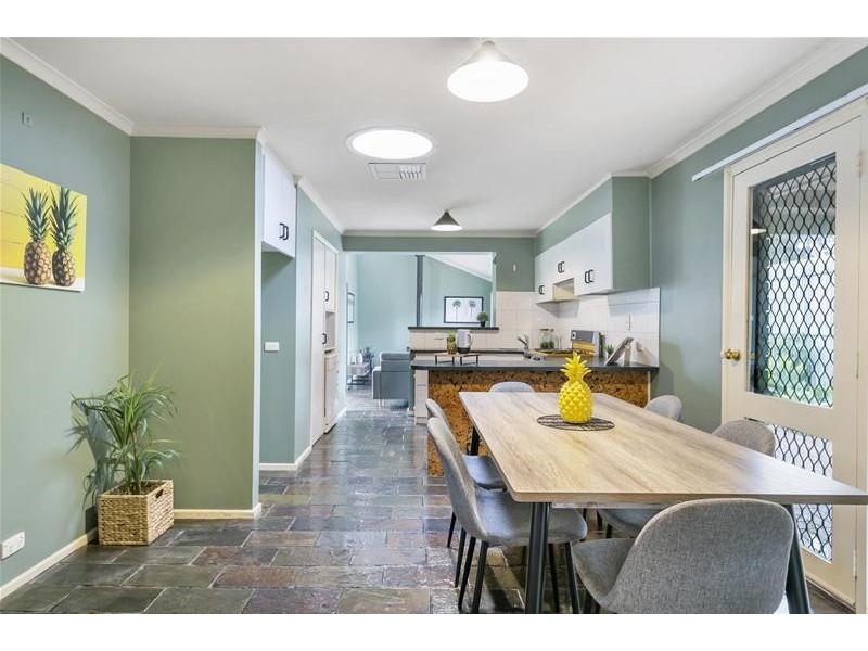 6 Chrysler Court, Salisbury Heights SA 5109