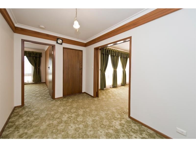 27 Cheringar Boulevard, Dernancourt SA 5075