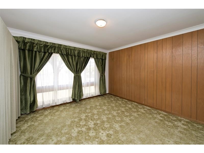 27 Cheringar Boulevard, Dernancourt SA 5075