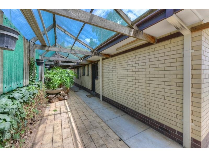 27 Cheringar Boulevard, Dernancourt SA 5075