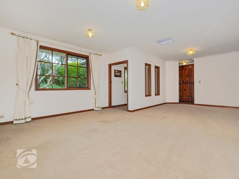 22 Prelate Court, Wynn Vale SA 5127