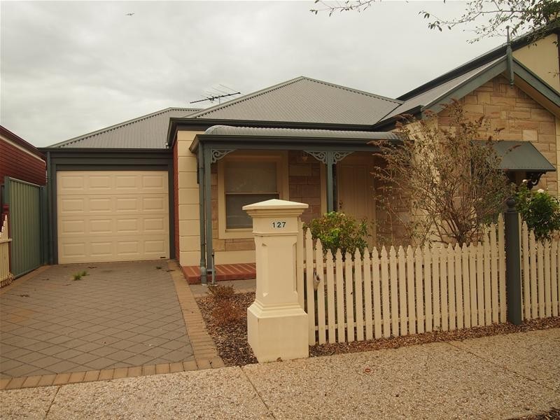 127 Sanctuary Drive, Mawson Lakes SA 5095
