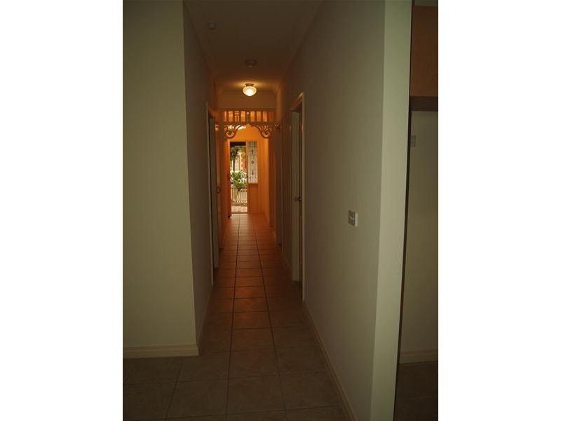 127 Sanctuary Drive, Mawson Lakes SA 5095