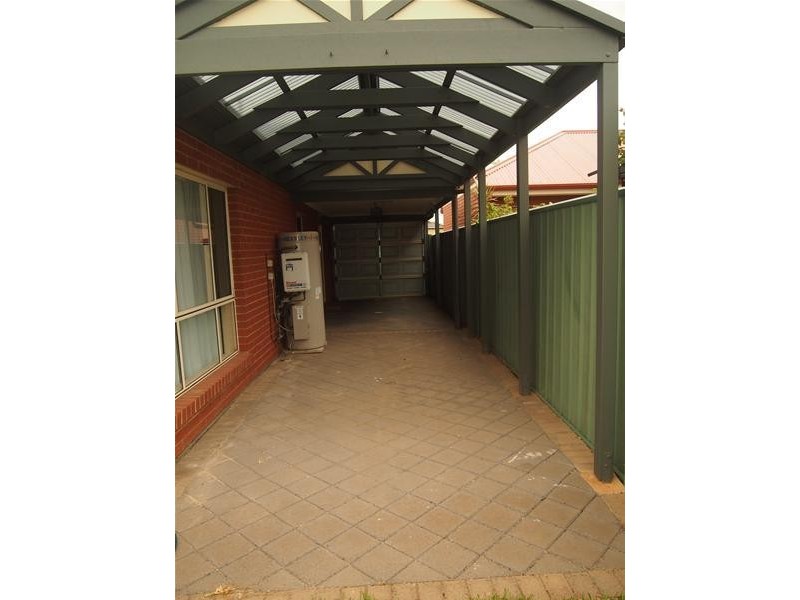 127 Sanctuary Drive, Mawson Lakes SA 5095