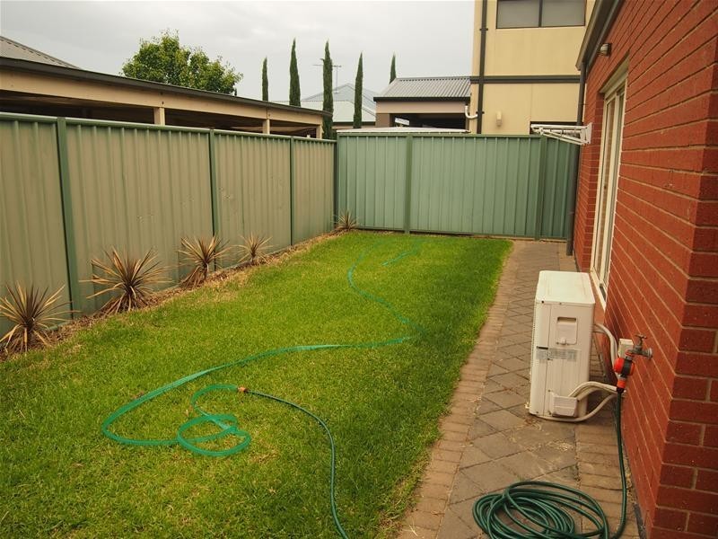 127 Sanctuary Drive, Mawson Lakes SA 5095