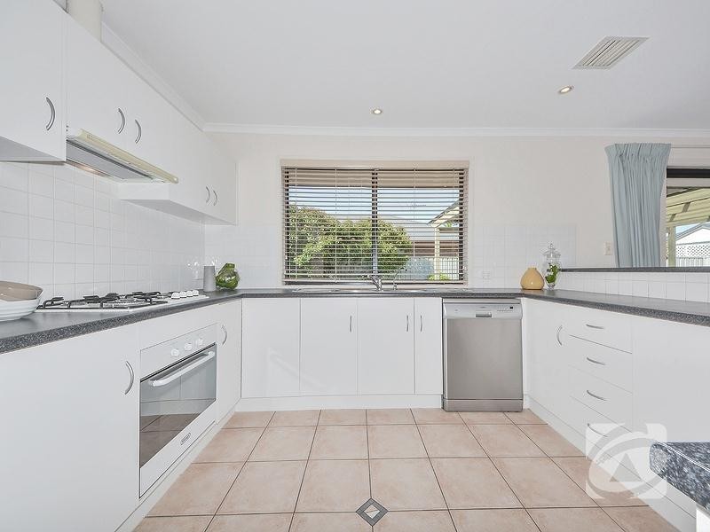 22 Springbank  Boulevard, Burton SA 5110
