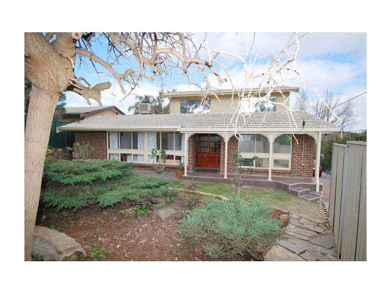 33 Murrell Road, Para Hills SA 5096