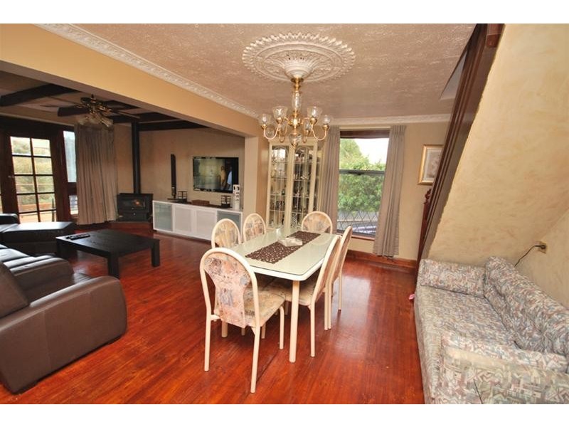 33 Murrell Road, Para Hills SA 5096