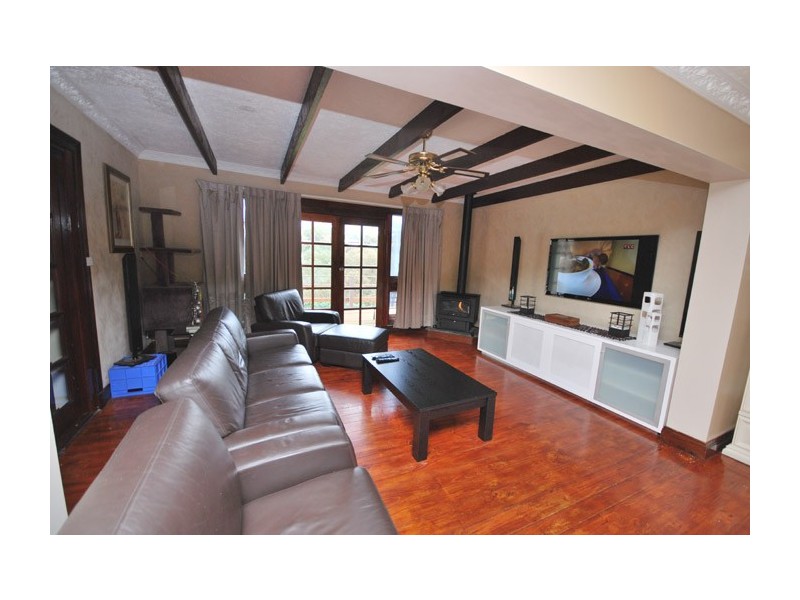 33 Murrell Road, Para Hills SA 5096