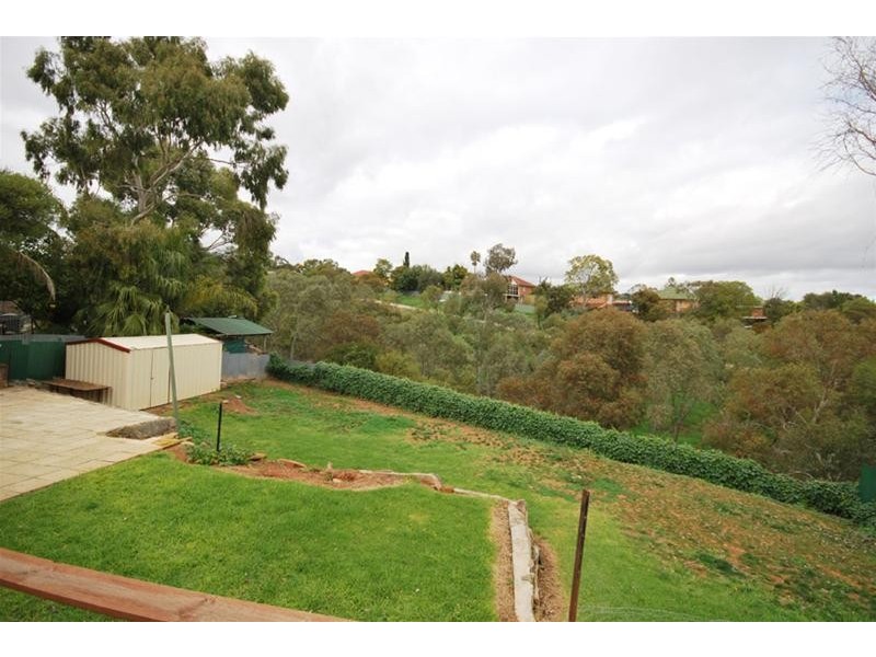 33 Murrell Road, Para Hills SA 5096