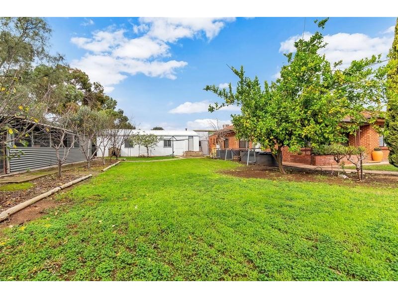 1867 Main North Road, Salisbury Heights SA 5109