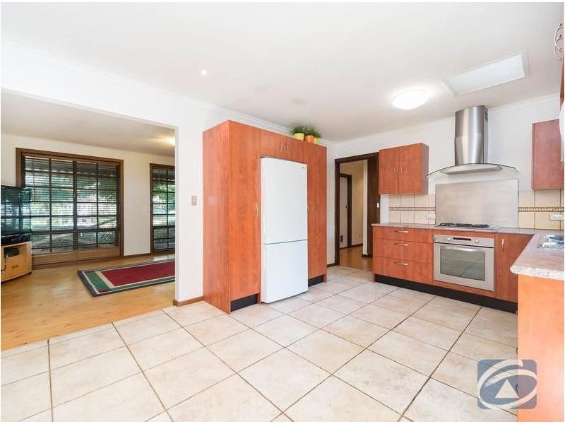 7 Gumtree Drive, Hope Valley SA 5090