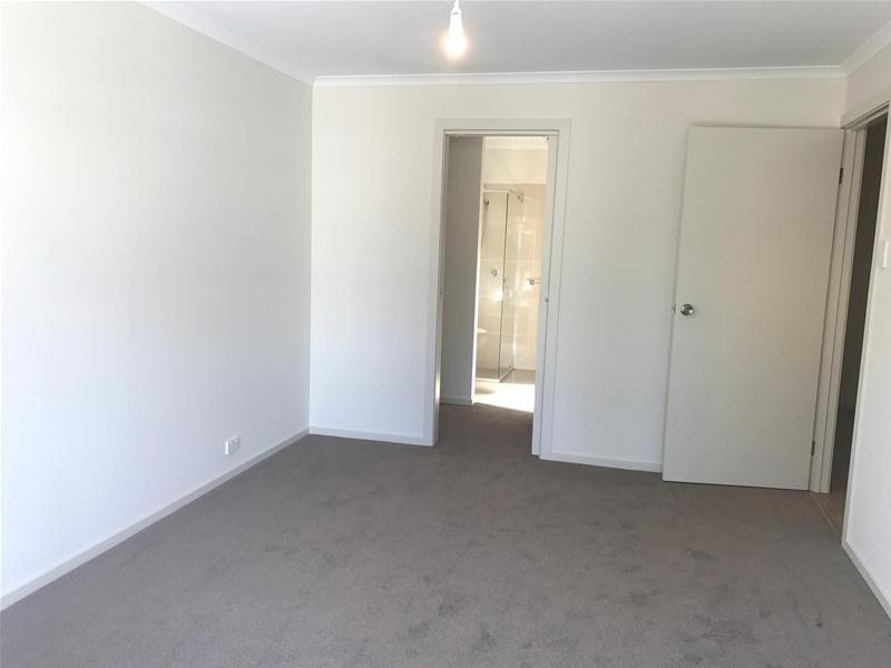 43 Doradus Avenue, Hope Valley SA 5090