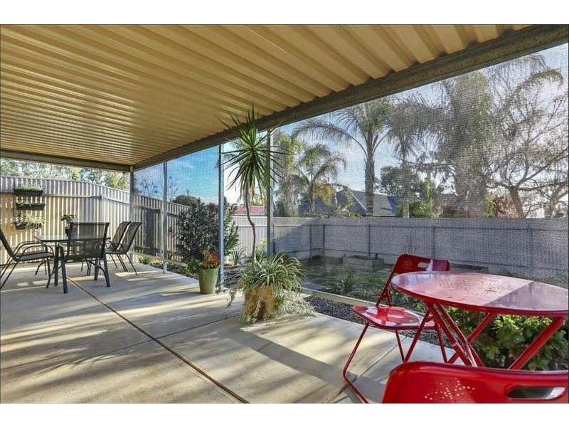 6 Chestnut Grove, Blakeview SA 5114