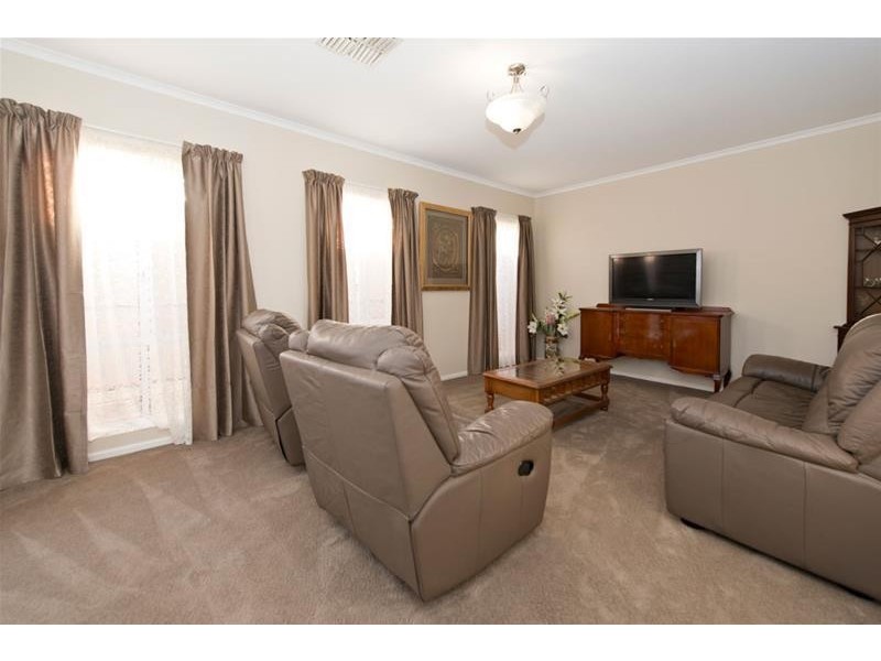 13 Crowhurst Street, Golden Grove SA 5125