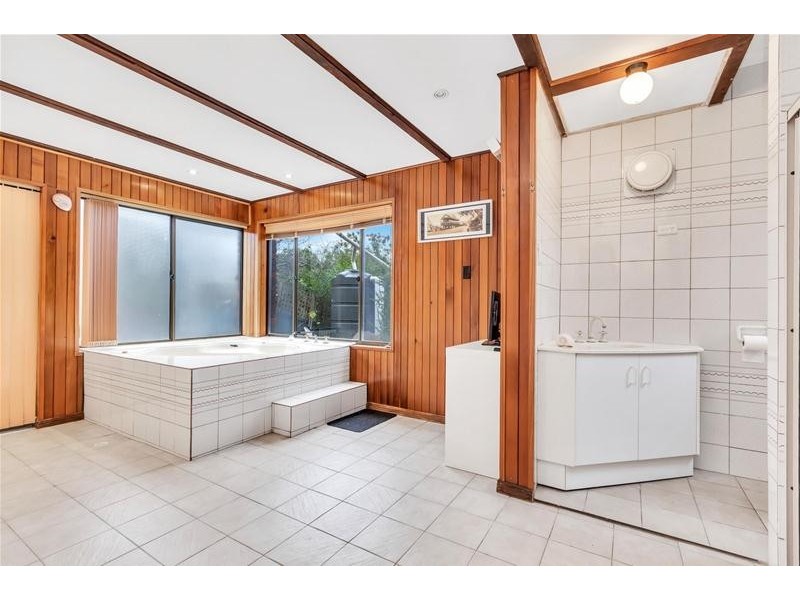 8 Stow Court, Highbury SA 5089