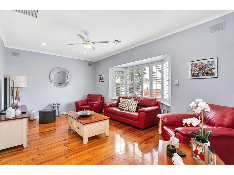 1 Gothic Drive, Paradise SA 5075