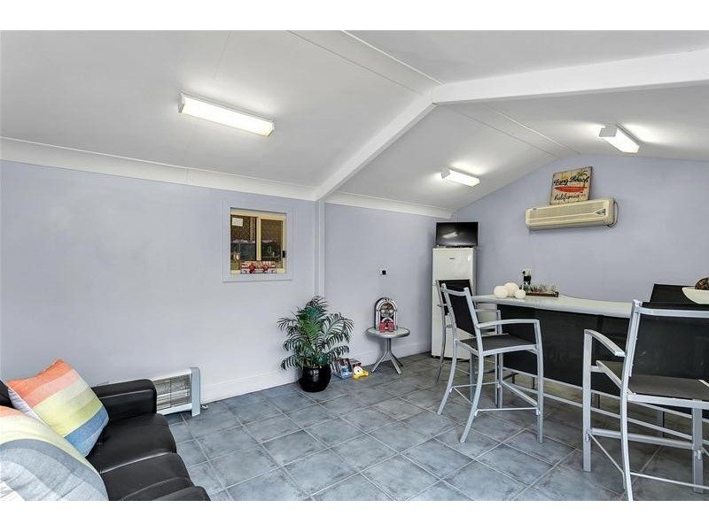 1 Gothic Drive, Paradise SA 5075