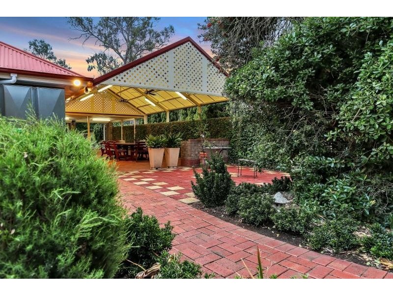 3 William Street, Houghton SA 5131