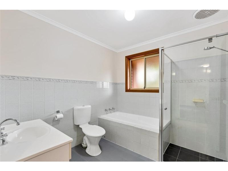 1 Janitz Street, Wynn Vale SA 5127