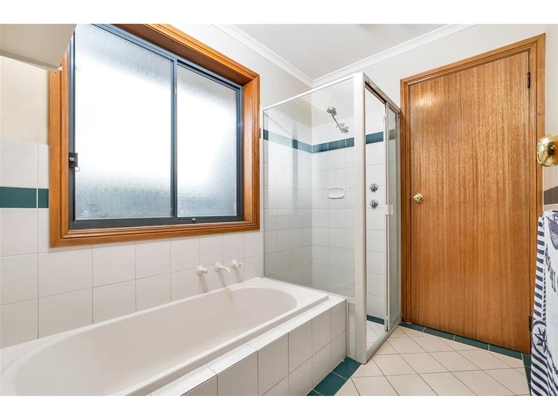 38A Cambridge Terrace, Hillbank SA 5112