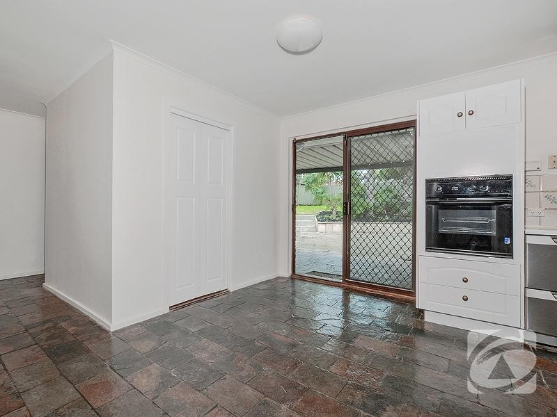 9 Wakefield Crescent, Redwood Park SA 5097