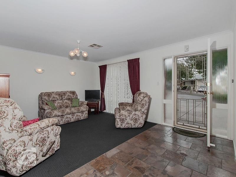 6 Peppermint Close, Greenwith SA 5125