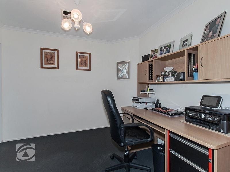 6 Peppermint Close, Greenwith SA 5125