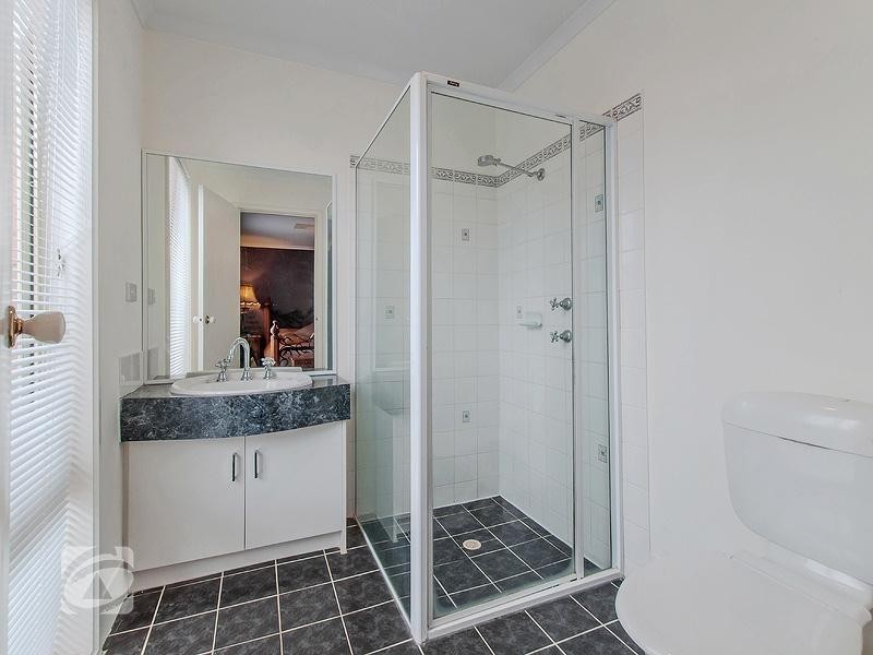 6 Peppermint Close, Greenwith SA 5125