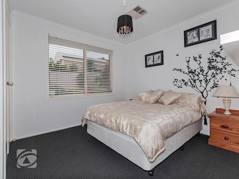 6 Peppermint Close, Greenwith SA 5125