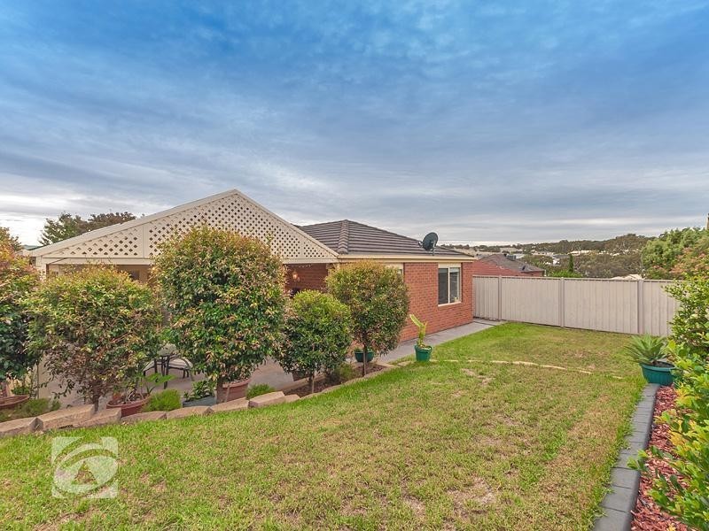 6 Peppermint Close, Greenwith SA 5125
