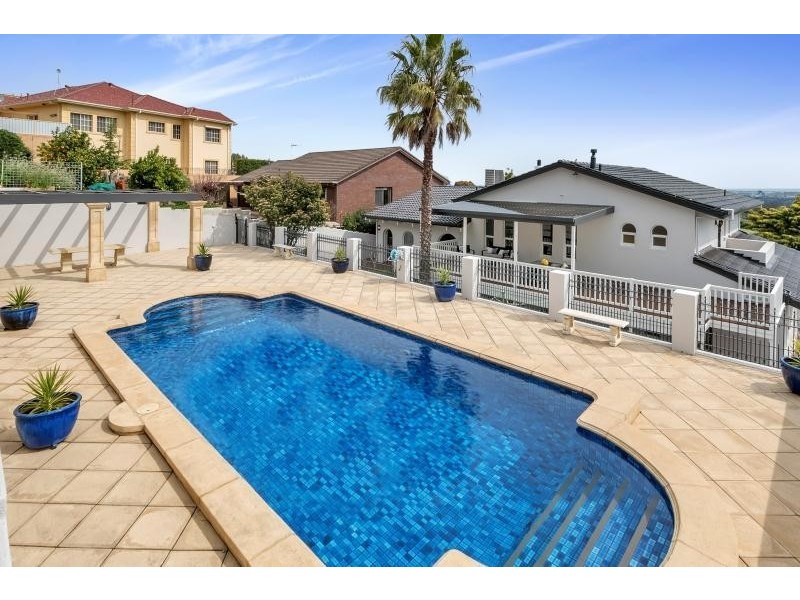 14 Coach Road, Auldana SA 5072