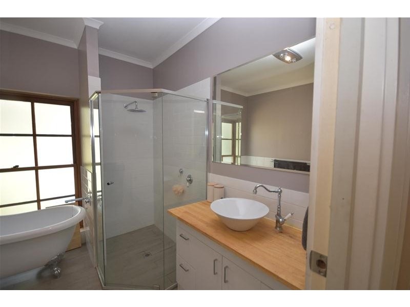 1 Tarraleah Street, Banksia Park SA 5091