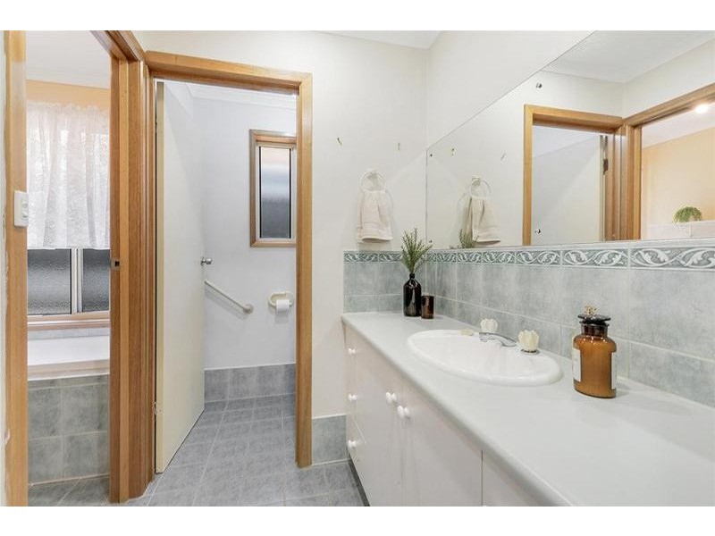 55 Homestead Avenue, Walkley Heights SA 5098