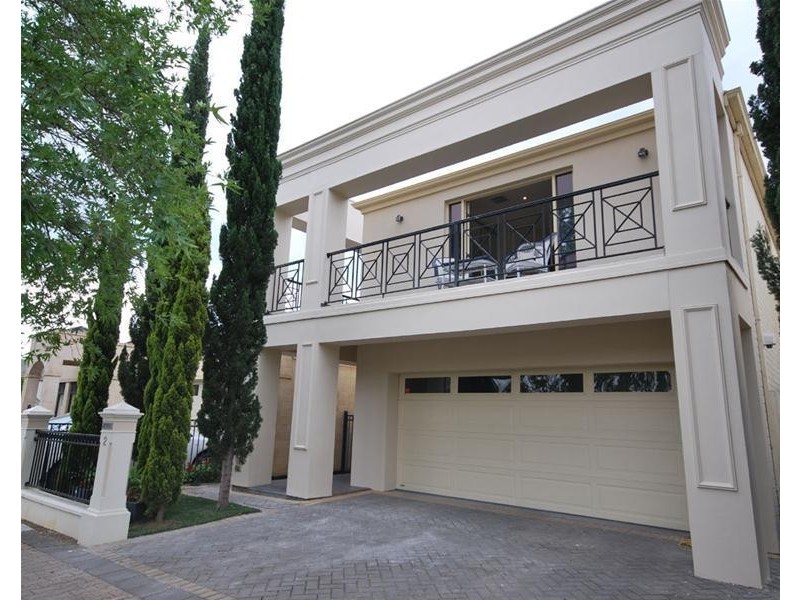 2 McKinlay Court, Mawson Lakes SA 5095