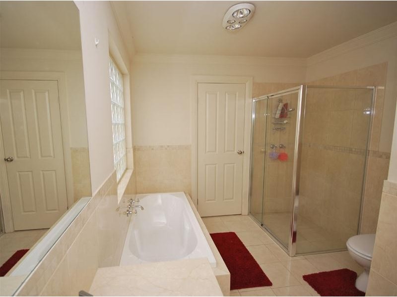 2 McKinlay Court, Mawson Lakes SA 5095