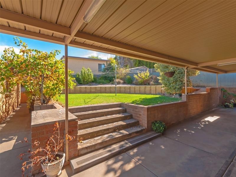 284 Hancock Road, Redwood Park SA 5097