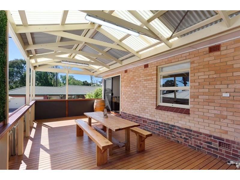 16 Nicholas Drive, Tea Tree Gully SA 5091
