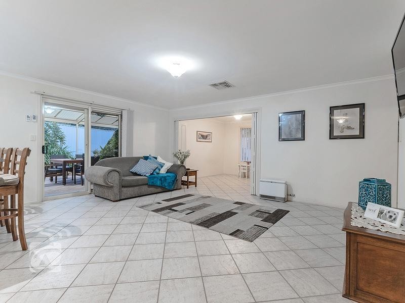 43 Topaz Crescent, Salisbury East SA 5109