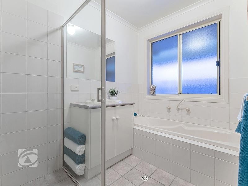 43 Topaz Crescent, Salisbury East SA 5109