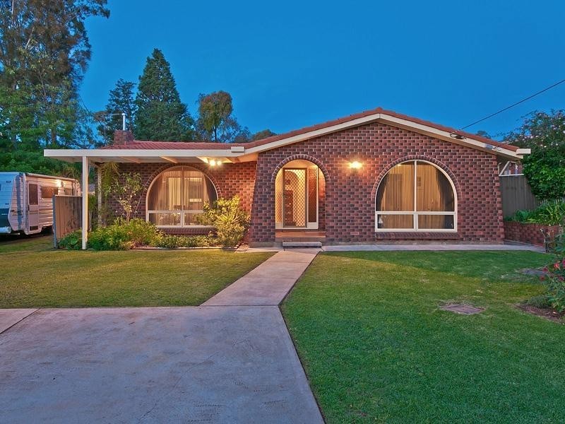 13 Janlyn Road, Vista SA 5091