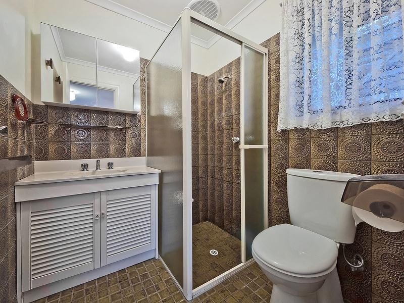 13 Janlyn Road, Vista SA 5091